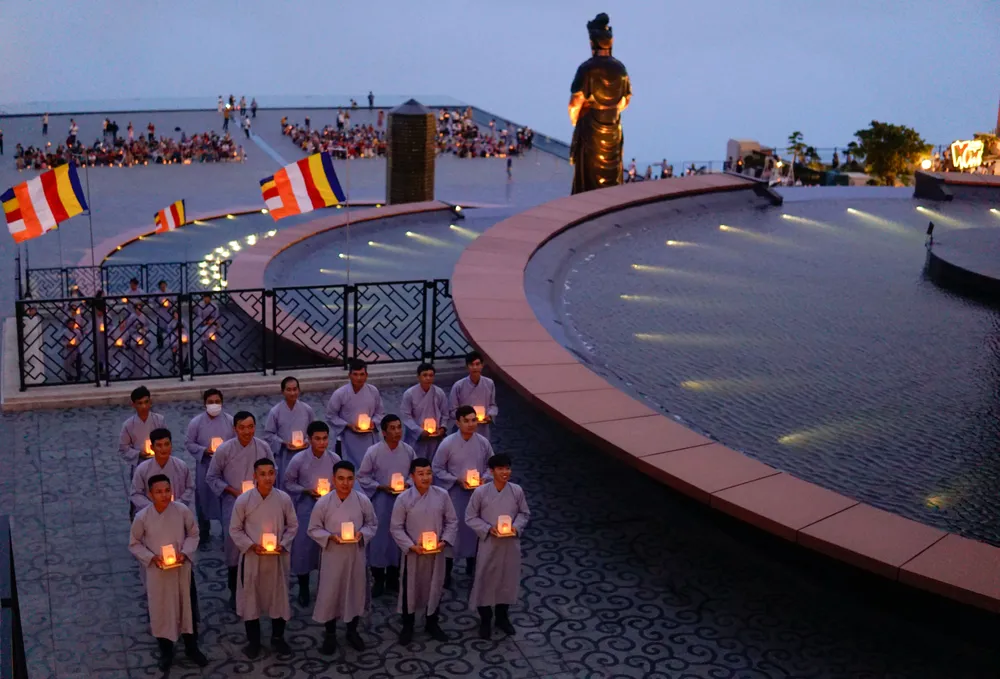 Quần thể tâm linh trên núi Bà Đen do Sun Group đầu tư