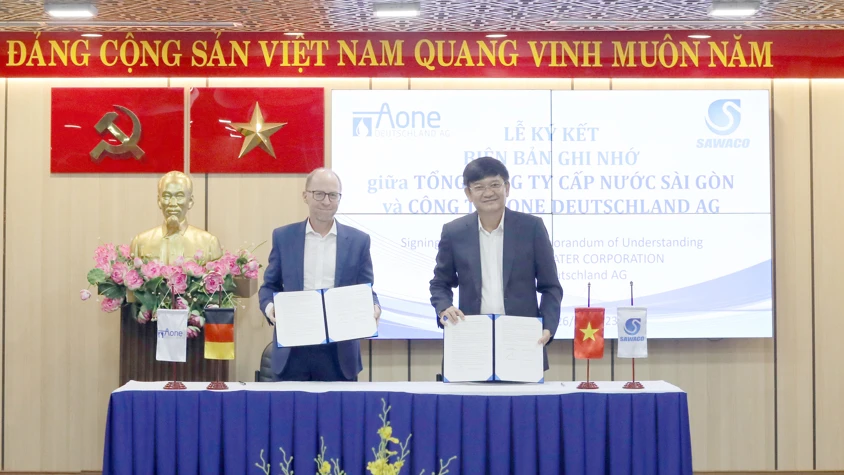 Ngành nước TPHCM: Tiến tới cung cấp nước uống trực tiếp