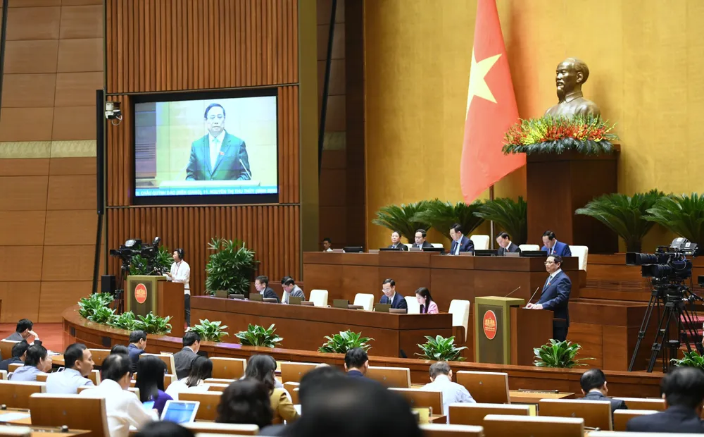 Thủ tướng Phạm Minh Chính trả lời chất vấn sáng 8-11. Ảnh: QUANG PHÚC Thủ tướng Phạm Minh Chính trả lời chất vấn sáng 8-11. Ảnh: QUANG PHÚC