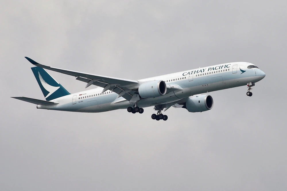 Cathay Pacific. Ảnh: REUTERS