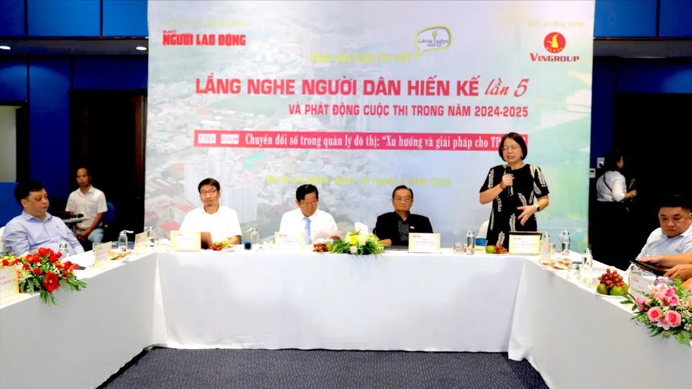 Quang cảnh tọa đàm z5845603250328_203f202edc5cb3004d71fb0a0900b615.jpg