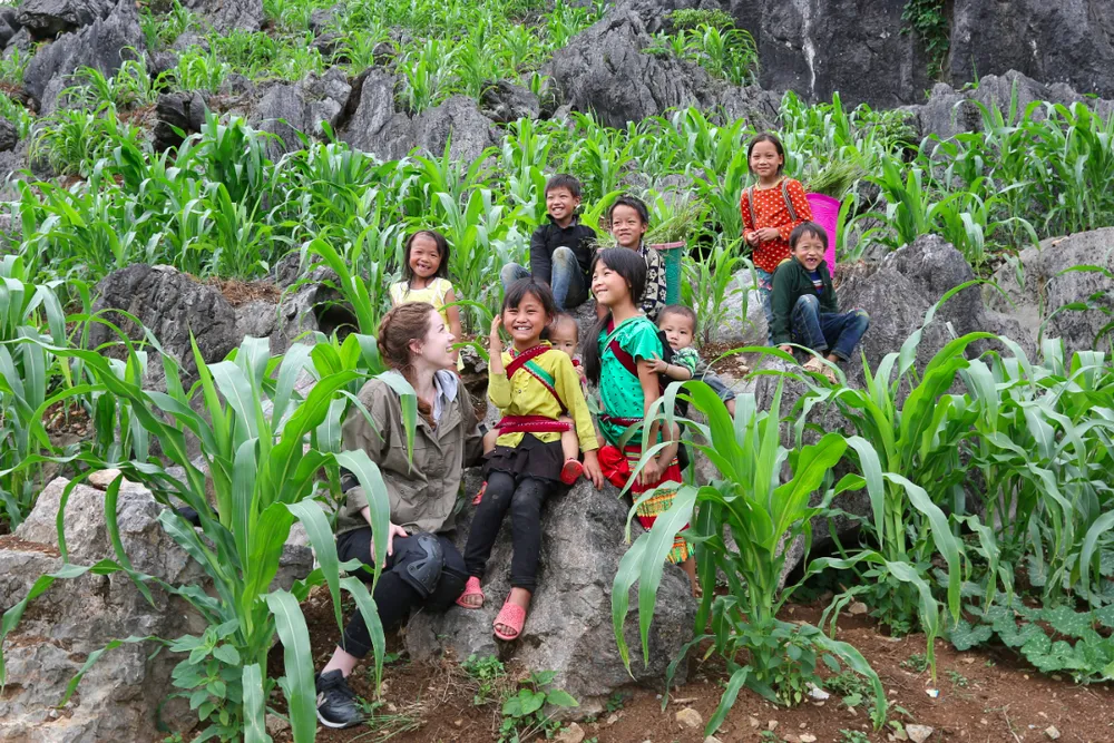 Ảnh dự thi chủ đề 5 - Vì trẻ thơ_1.png