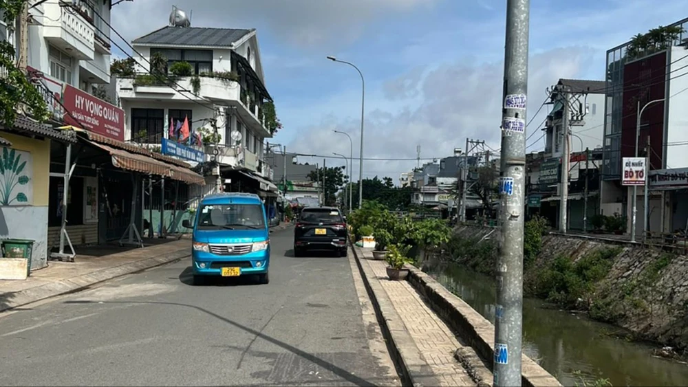 Đoạn ngắn kênh Hy Vọng đã được cải tạo, chỉnh trang nên giảm tình trạng ô nhiễm