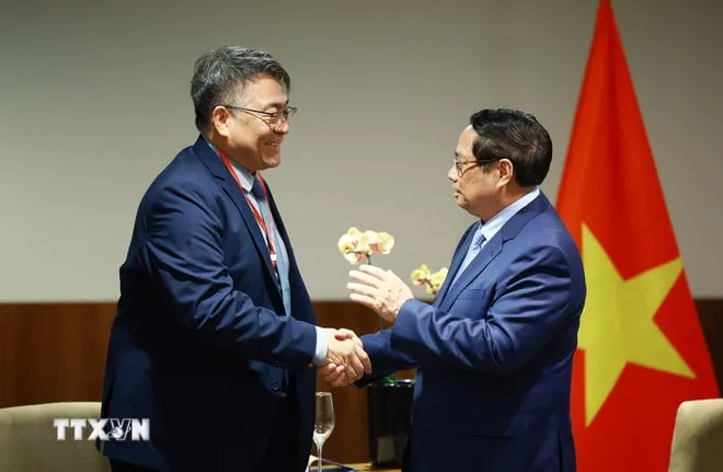 Thủ tướng Phạm Minh Chính tiếp lãnh đạo Tập đoàn Granja Fujikura, hoạt động trong lĩnh vực nông nghiệp công nghệ cao tại Brazil, thuộc hệ thống Granja Fujikura. Ảnh: TTXVN 13.jpeg