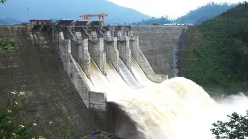 Đà Nẵng chỉ đạo điều tiết hạ mực nước các hồ chứa thuỷ điện để ứng phó với mưa lũ. Ảnh minh hoạ
