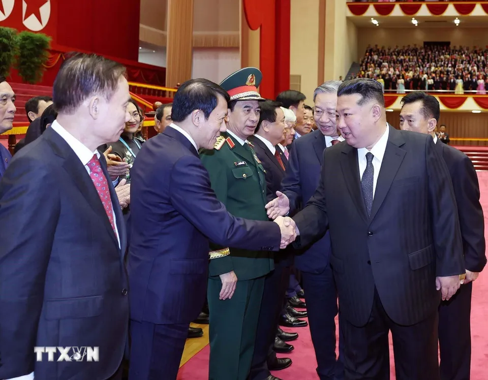 le-don-tong-bi-thu-to-lam-tham-cap-nha-nuoc-toi-chdcnd-trieu-tien-11.jpg