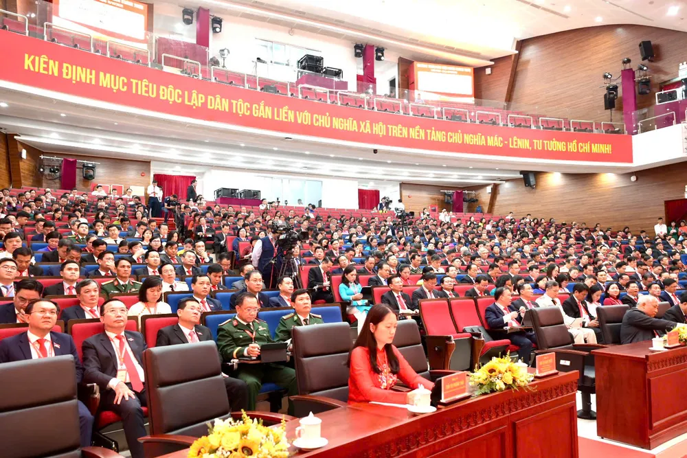 Các đại biểu dự đại hội dai bieu du.jpg