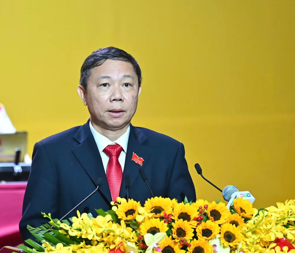 Trưởng Ban Tuyên giáo và Dân vận Thành ủy TPHCM Dương Anh Đức báo cáo tổng hợp ý kiến của Đảng bộ Thành phố góp ý dự thảo các Văn kiện trình Đại hội XIV của Đảng z7110849238436_15809d971435eb07d0d4a35f41d1aa92.jpg