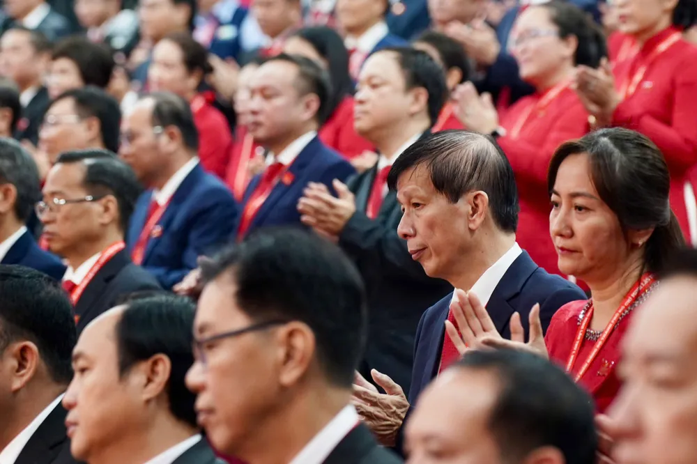 dai-bieu-19.jpg