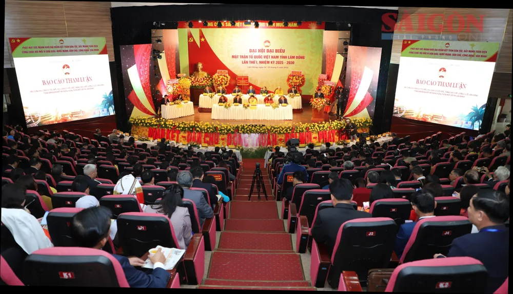 Quang cảnh Đại hội đại biểu MTTQ Việt Nam tỉnh Lâm Đồng lần thứ I. Ảnh: ĐOÀN KIÊN