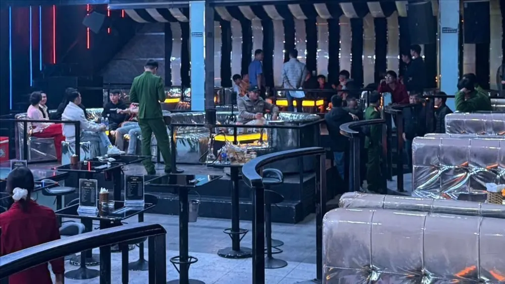 Đắk Lắk: Phát hiện 7 thiếu niên sử dụng ma túy trong quán bar