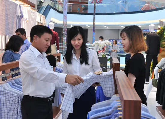 Belluni khai trương cửa hàng thời trang thứ 78 ảnh 2 Belluni khai trương cửa hàng thời trang thứ 78 ảnh 2