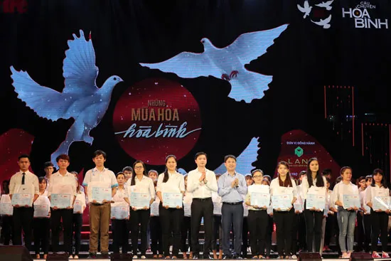 2018 – Doanh nghiệp viết thêm dấu ấn thiện nguyện ảnh 4 2018 – Doanh nghiệp viết thêm dấu ấn thiện nguyện ảnh 4