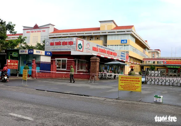 Một nhà máy và gần 6.000 dân bị phong tỏa vì ca nhiễm Covid-19 ảnh 1 Một nhà máy và gần 6.000 dân bị phong tỏa vì ca nhiễm Covid-19 ảnh 1