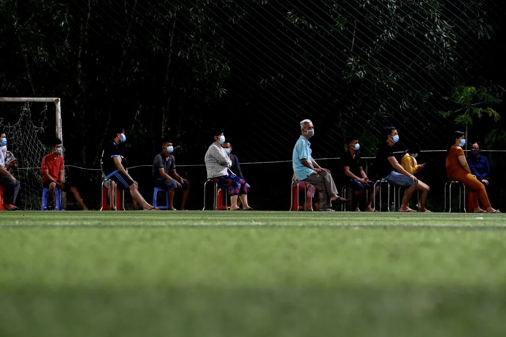 Chỉ thị 10 siết chặt và tăng cường chống dịch ở TPHCM: Loại hình kinh doanh nào được hoạt động? ảnh 2 Chỉ thị 10 siết chặt và tăng cường chống dịch ở TPHCM: Loại hình kinh doanh nào được hoạt động? ảnh 2