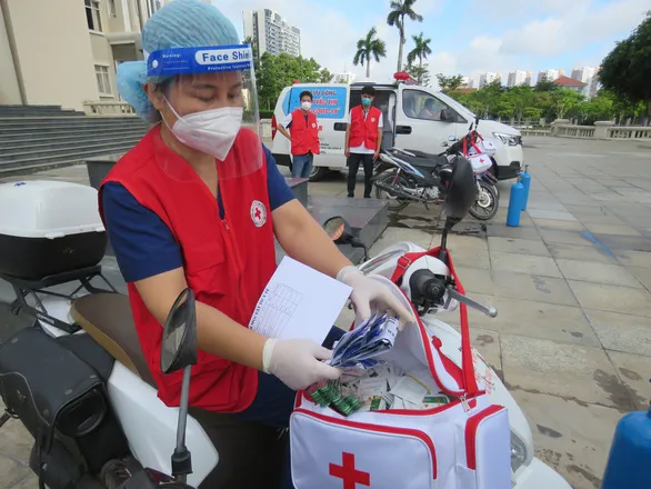 TP Thủ Đức đưa các đội tiêm vaccine lưu động đến từng khu phố ảnh 1 TP Thủ Đức đưa các đội tiêm vaccine lưu động đến từng khu phố ảnh 1