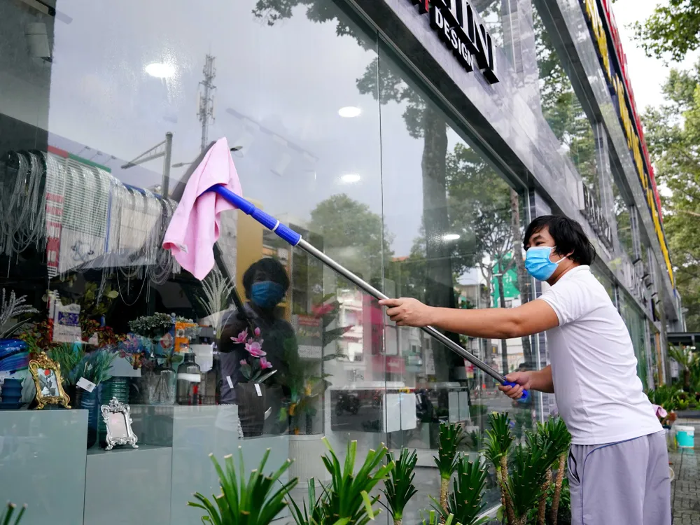 Từ 1.10, kinh tế TP.HCM mở cửa ra sao? - ảnh 1