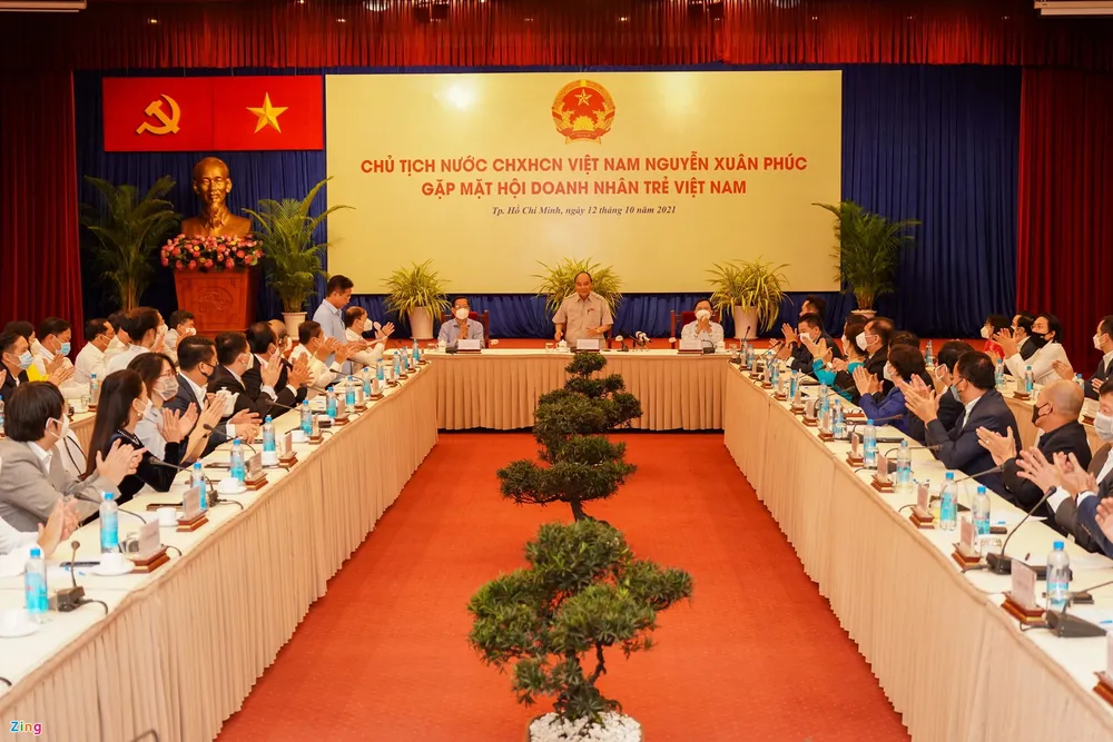 Chu tich nuoc Nguyen Xuan Phuc anh 2