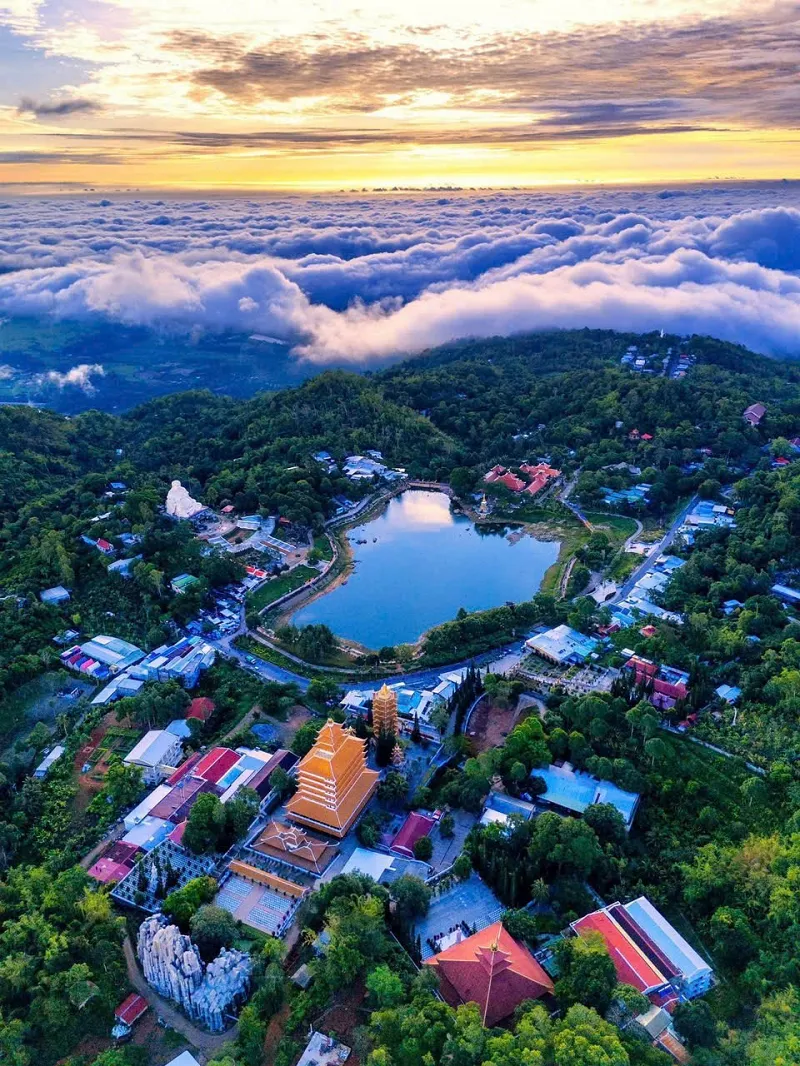 Không chỉ lên đỉnh, mà nâng tầm cả hành trình hình 4 Không chỉ lên đỉnh, mà nâng tầm cả hành trình.png