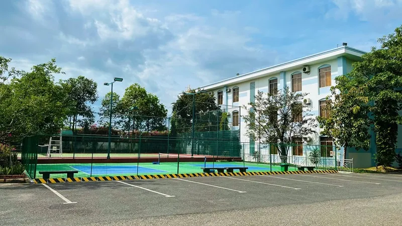 Từ tennis tới golf, tất cả đều là thành tố của sự sang trọng SM12.jpg