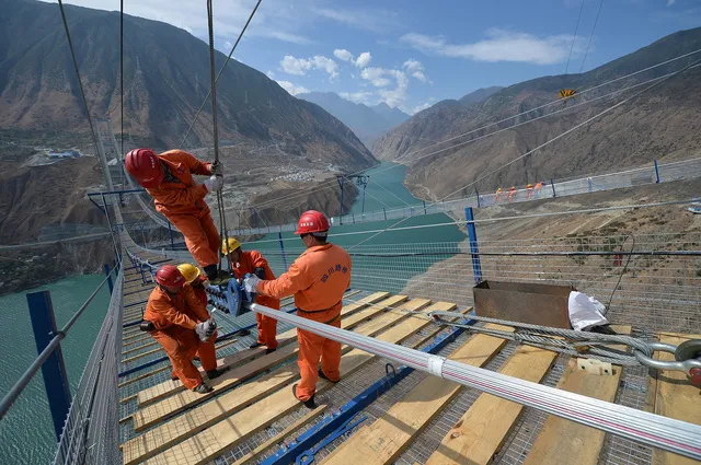 Góc khuất phía sau những cây cầu "đệ nhất thiên hạ" của Trung Quốc ảnh 2 Góc khuất phía sau những cây cầu "đệ nhất thiên hạ" của Trung Quốc ảnh 2