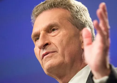 Ủy viên phụ trách ngân sách EU Günther Oettinger. (Nguồn: EPA)