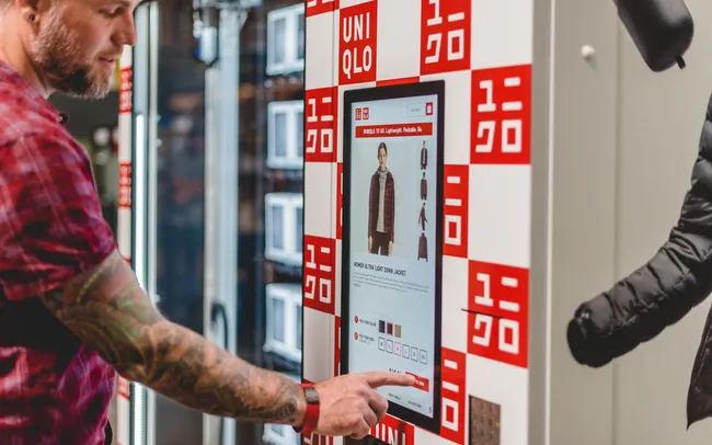 Uniqlo định bán quần áo như bán 1 lon nước ngọt