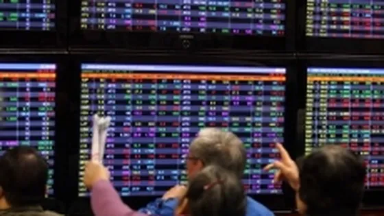 Foreign investors suddenly net buy more than VND5.7 trillion