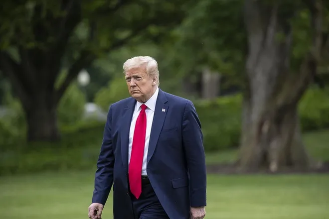 Tổng thống Mỹ Donald Trump. Ảnh:AP. TT Trump lai nhac den viec tu bo thoa thuan thuong mai voi Trung Quoc hinh anh 1 download_TT_T_AP.jpg