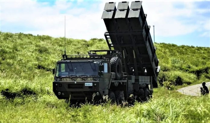 mot khi nhat ban can vu khi nguyen tu hinh 2