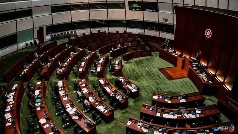 Hong Kong phạt tù, phạt tiền người xúc phạm quốc ca Trung Quốc ảnh 1 Hong Kong phạt tù, phạt tiền người xúc phạm quốc ca Trung Quốc - ảnh 1