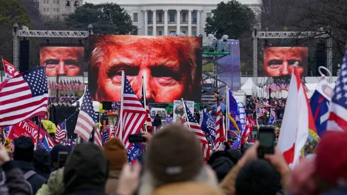 Supporters of Donald Trump attend a rally in Washington before many of them stormed the Capitol © John Minchillo/AP