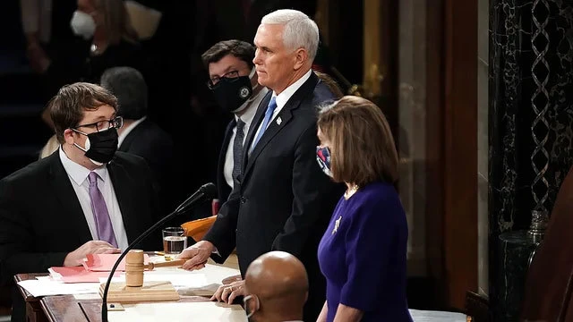 Phó Tổng thống Mike Pence bác bỏ đề xuất phế truất ông Trump. Ảnh: The Hill