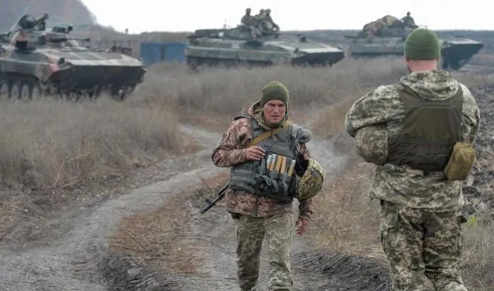 Ukraine bất ngờ tấn công dữ dội lực lượng dân quân miền Đông ảnh 5 Ukraine bất ngờ tấn công dữ dội lực lượng dân quân miền Đông ảnh 5