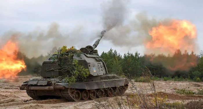 Ukraine bất ngờ tấn công dữ dội lực lượng dân quân miền Đông ảnh 2 Ukraine bất ngờ tấn công dữ dội lực lượng dân quân miền Đông ảnh 2