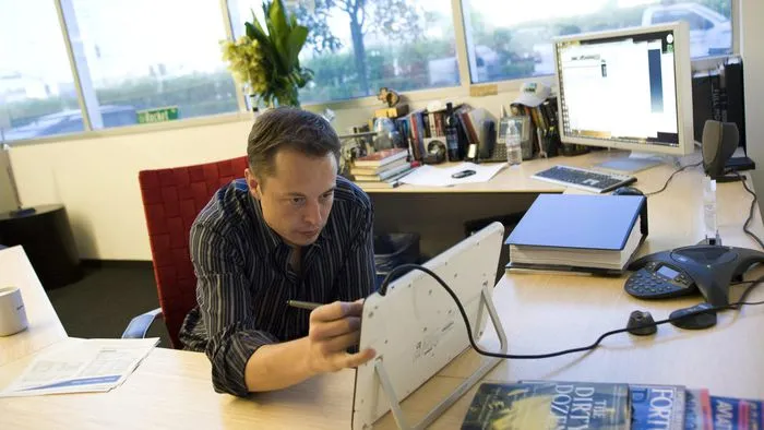 Cách Elon Musk chia nhỏ thời gian làm việc trong ngày ảnh 1 Cách Elon Musk chia nhỏ thời gian làm việc trong ngày ảnh 1