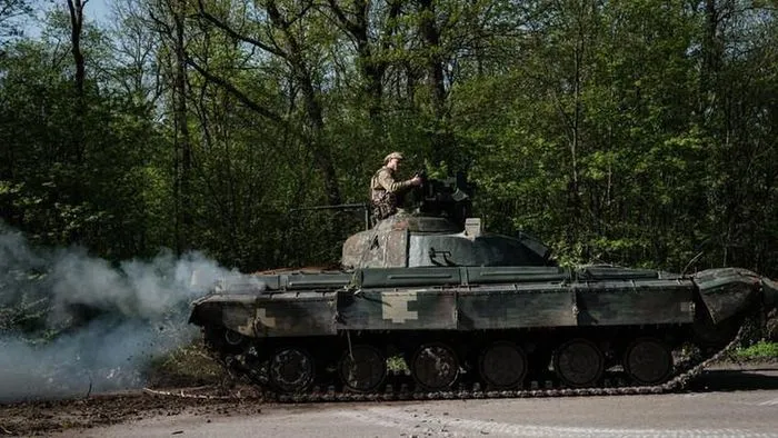 Ukraine tuyên bố sẽ chỉ ký vào văn bản đầu hàng của Nga, không ký hiệp ước hòa bình ảnh 3 Ukraine tuyên bố sẽ chỉ ký vào văn bản đầu hàng của Nga, không ký hiệp ước hòa bình ảnh 3