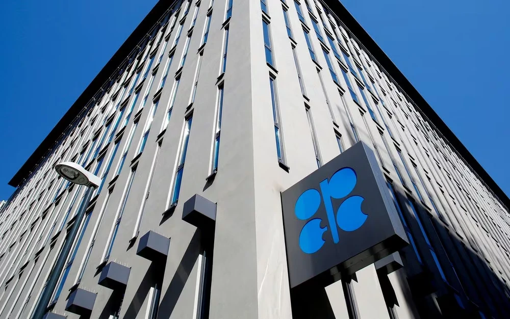 Vì sao Angola rời OPEC?