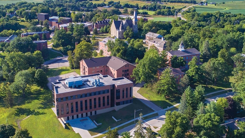 Đại học Cornell ở bang Iowa, Mỹ, Ảnh: CNN