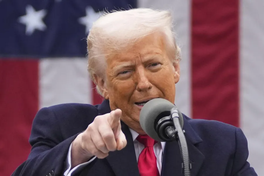 Ông Trump hoãn áp thuế 50% đối với Liên minh châu Âu