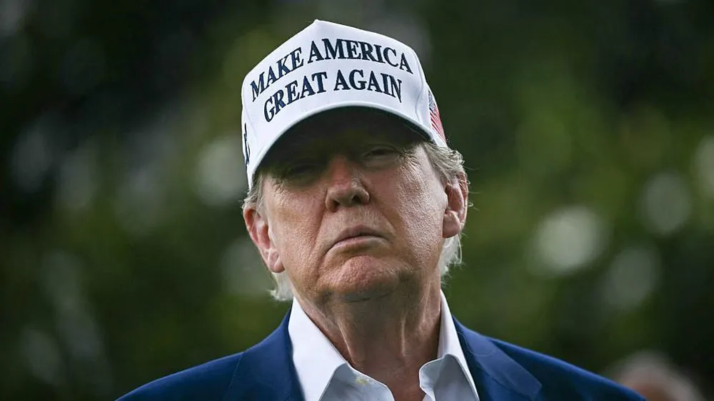 Ông Trump nói rằng ông "đã chịu đựng đủ rồi" và lặp lại lời kêu gọi Iran đầu hàng vô điều kiện.