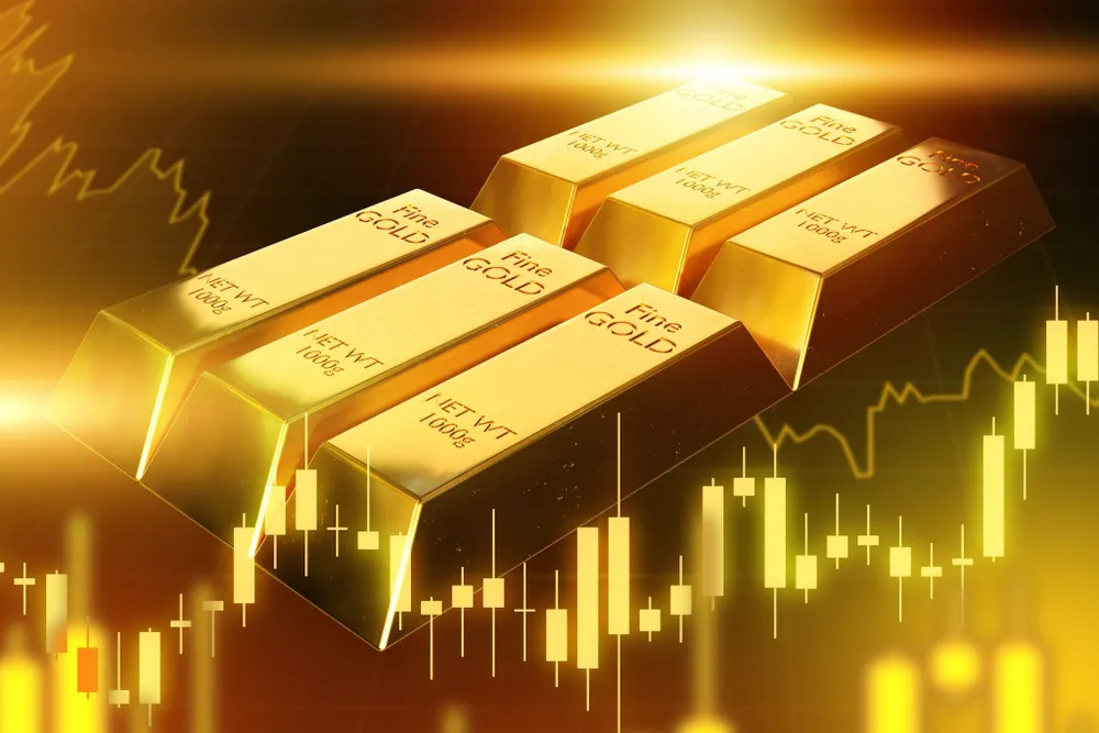 Giá vàng tăng vọt lên 3.703 USD trước thềm quyết định của Fed