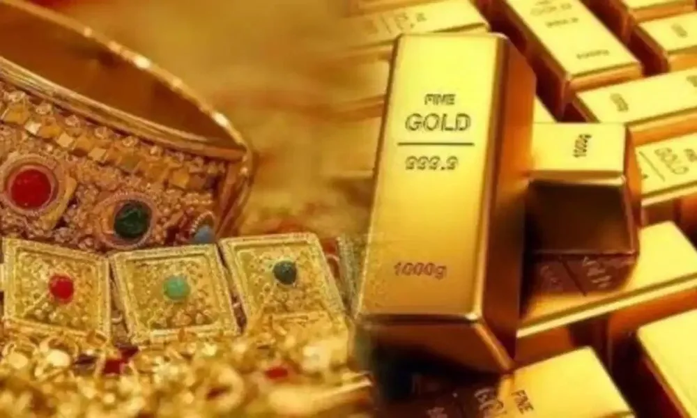 Giá vàng thế giới quay đầu sau khi lên vọt lên gần 3.900 USD/ounce