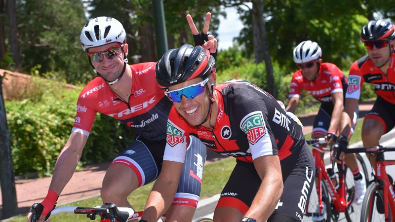 Richie Porte (phải) vẫn được đánh giá cao ở kỳ Tour de France sắp sửa diễn ra