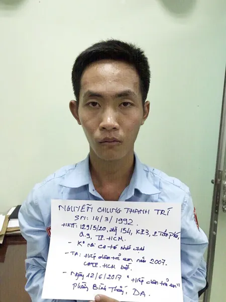 “Yêu râu xanh” hiếp dâm bé gái 13 tuổi tại Bình Dương bị bắt ảnh 1 “Yêu râu xanh” hiếp dâm bé gái 13 tuổi tại Bình Dương bị bắt ảnh 1