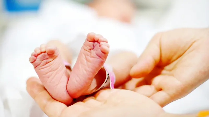 Đứa trẻ đầu tiên trên thế giới có giới tính không xác định