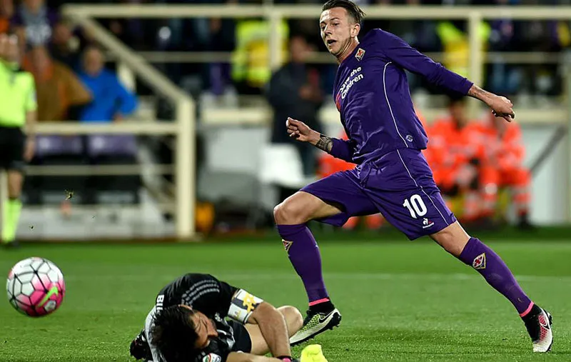 Federico Bernardeschi trong màu áo Fiorentina