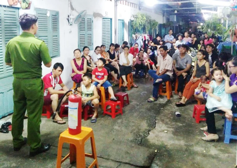 Cháy nổ - thiệt hại giảm khi người dân chủ động ảnh 1 Cháy nổ - thiệt hại giảm khi người dân chủ động ảnh 1