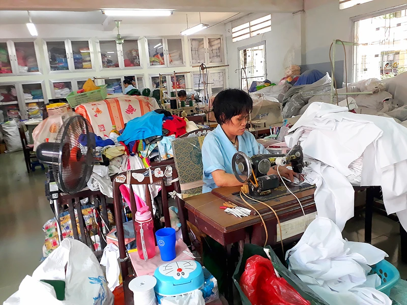 Thương các cháu bé bất hạnh ảnh 1 Thương các cháu bé bất hạnh ảnh 1