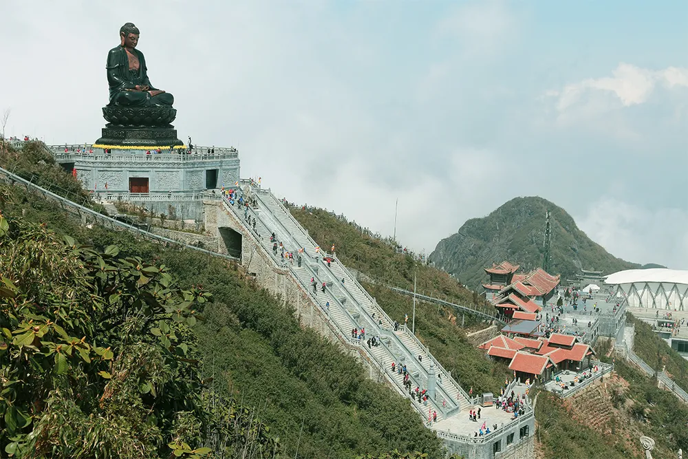 Chỉ còn 20 ngày khám phá Fansipan với 200 nghìn đồng ảnh 1